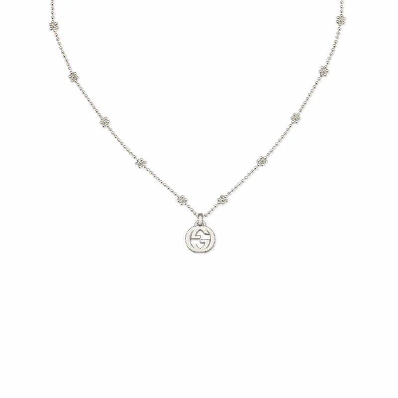 Interlocking G Pendant on Flower Boule Chain