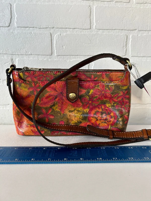 Female chic purses-Crossbody Designer By Patricia Nash, Size: Small